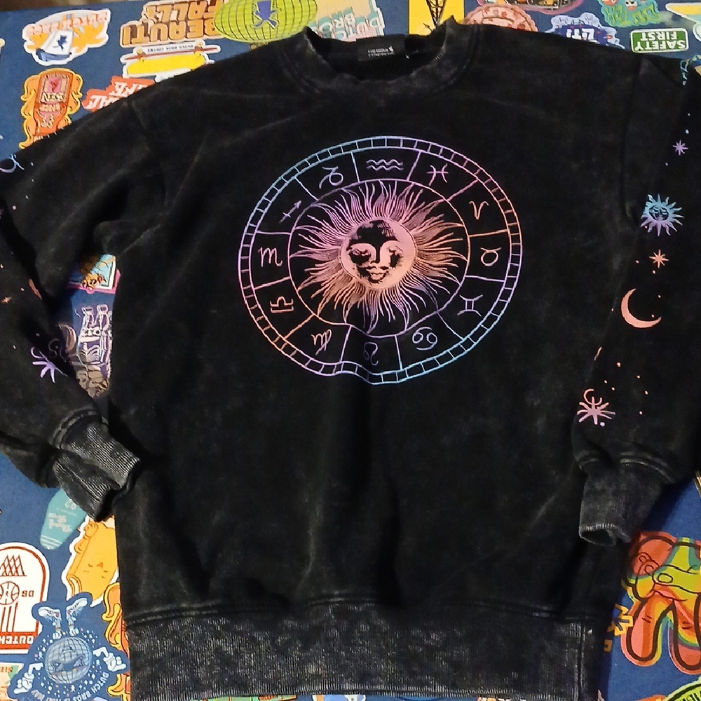 Chemistry Womans Astrology Sweater S